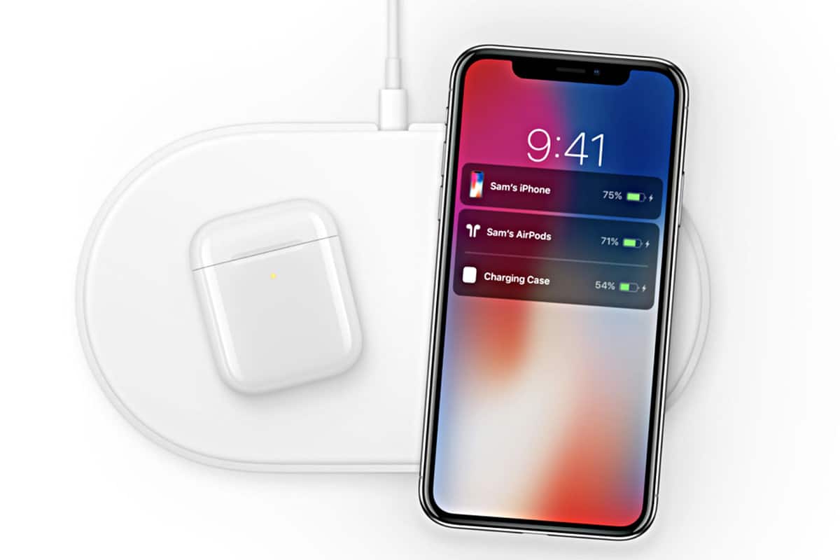 Concepto de la alfombrilla AirPower cargando iPhone, AirPods y Apple Watch